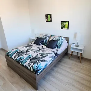  Appartement Iris-12 Min Aeroport Paris - Arrivee Autonome- Wifi & Parking Gratuit